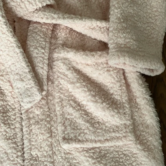 Pottery Barn teen Super Cozy Robe - Picture 5 of 7